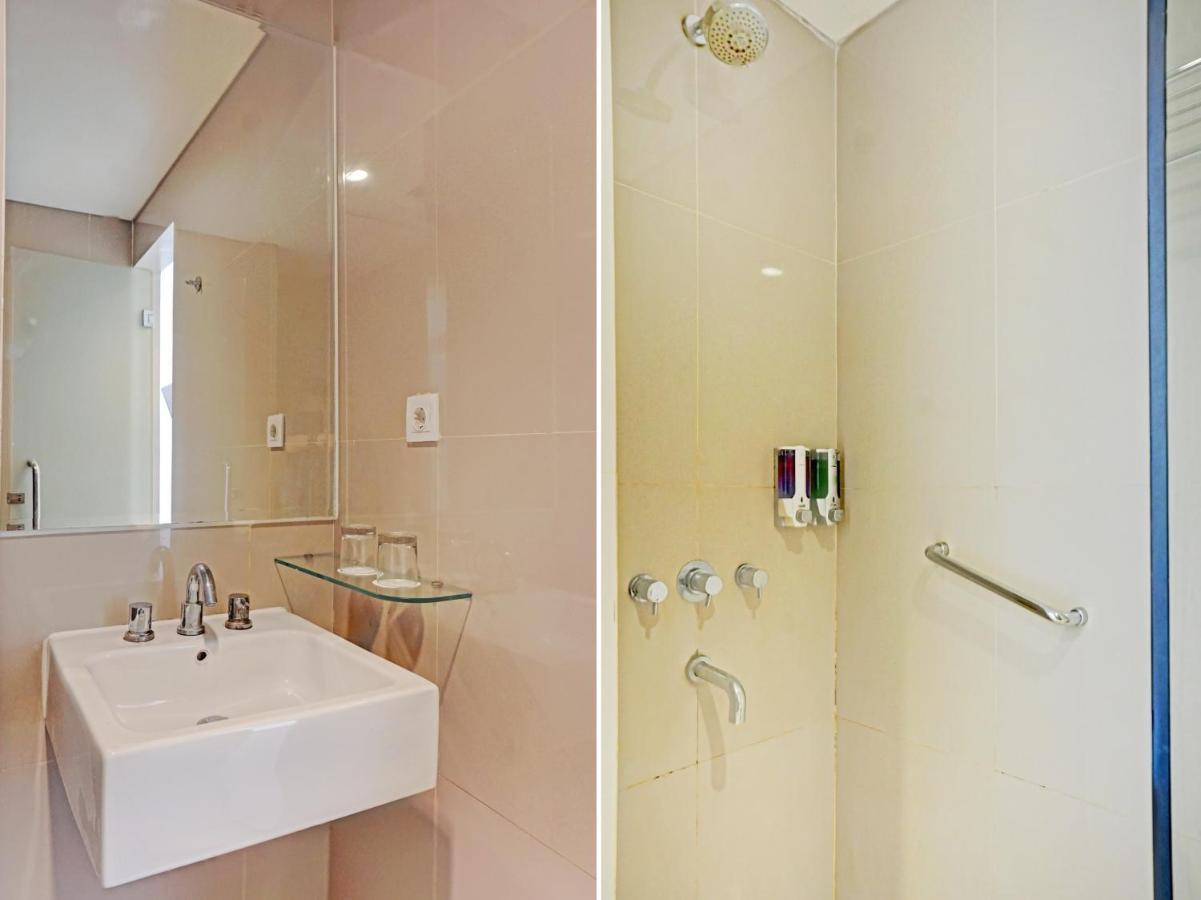 Townhouse Oak Jp Hotel Jakarta Buitenkant foto